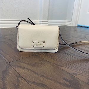 Kate Spade White/Cream Crossbody Purse